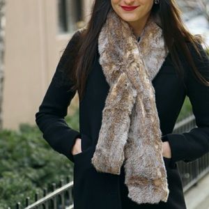 RESTORATION HARDWARE Luxe Faux Fur Snood Neck Warmer Scarf—OS